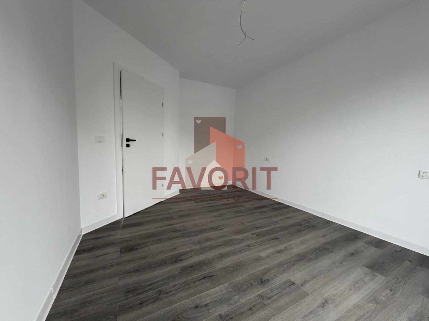 Duplex | 4 camere | Asfalt | Finisaje premium | Curte generoasa | - Poză 10