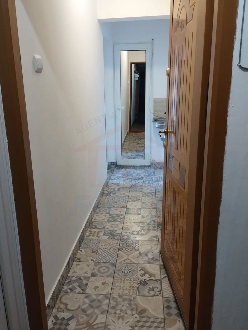 🏡 Garsonieră de închiriat în Micro 19, etaj 3 din 4 - Poză 5