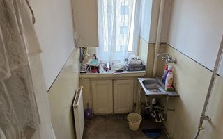 Apartament 2 camere cu centrala termica 35mp zona Florilor - Poză 4