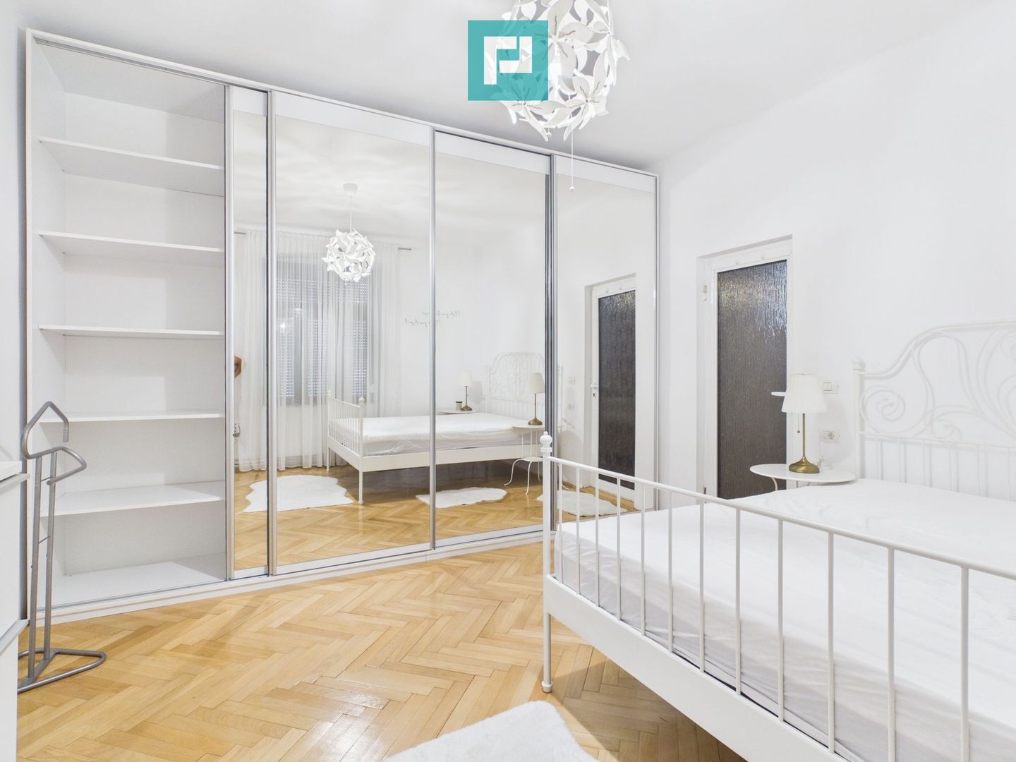 Apartament 2 camere zona Sinaia - Poză 12