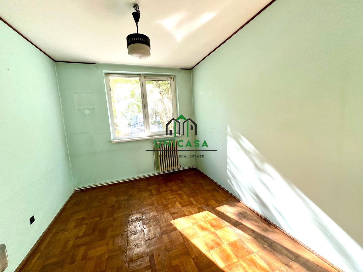 Apartament 4 camere/Etaj 1/Nord - Poză 6