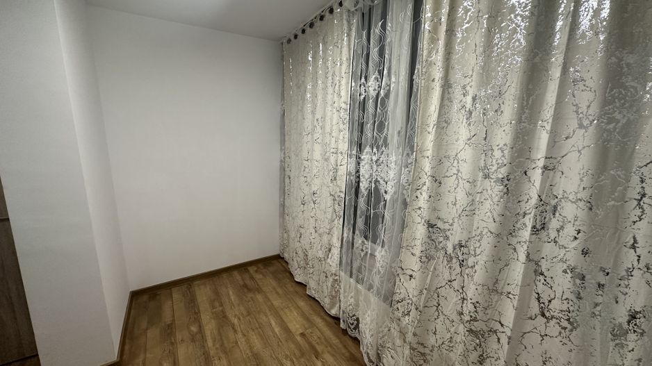 Apartament 3 camere | 80 mp | Parter | Bloc nou 2011 | Rădăuți - Poză 11