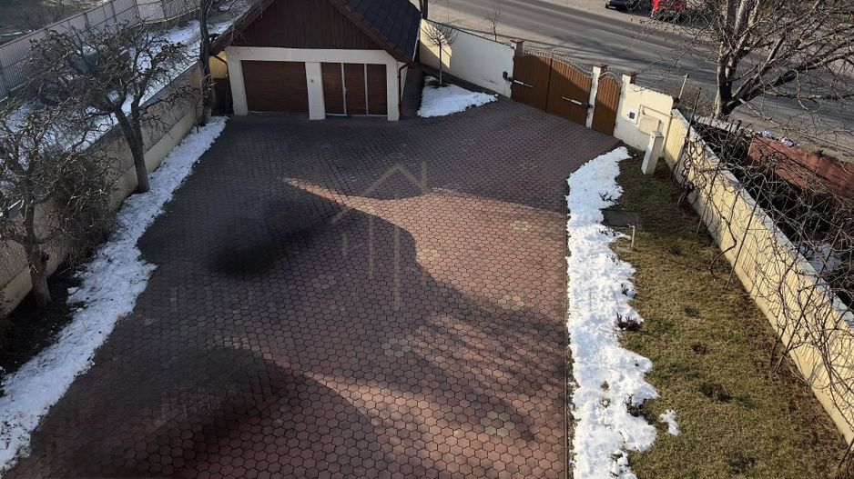 Proprietate de vanzare in Onesti - Poză 5