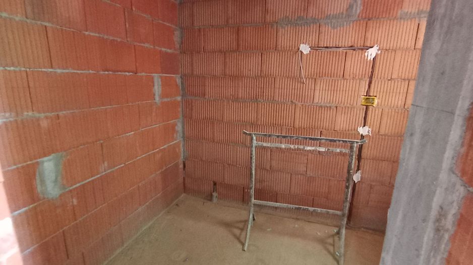 Sanandrei, Duplex pe Parter, 3 dormitoare, 2 Bai, Pozitie excelenta - Poză 8