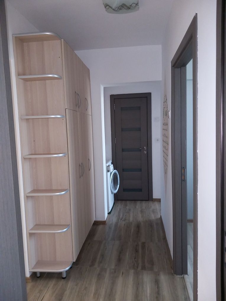 Apartament 3 camere de inchiriat, bloc reabilitat, Valea Ialomitei - Poză 6