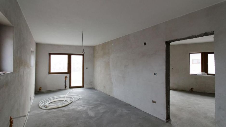 Casă individuală cu 5 camere în Vladimirescu - Poză 7