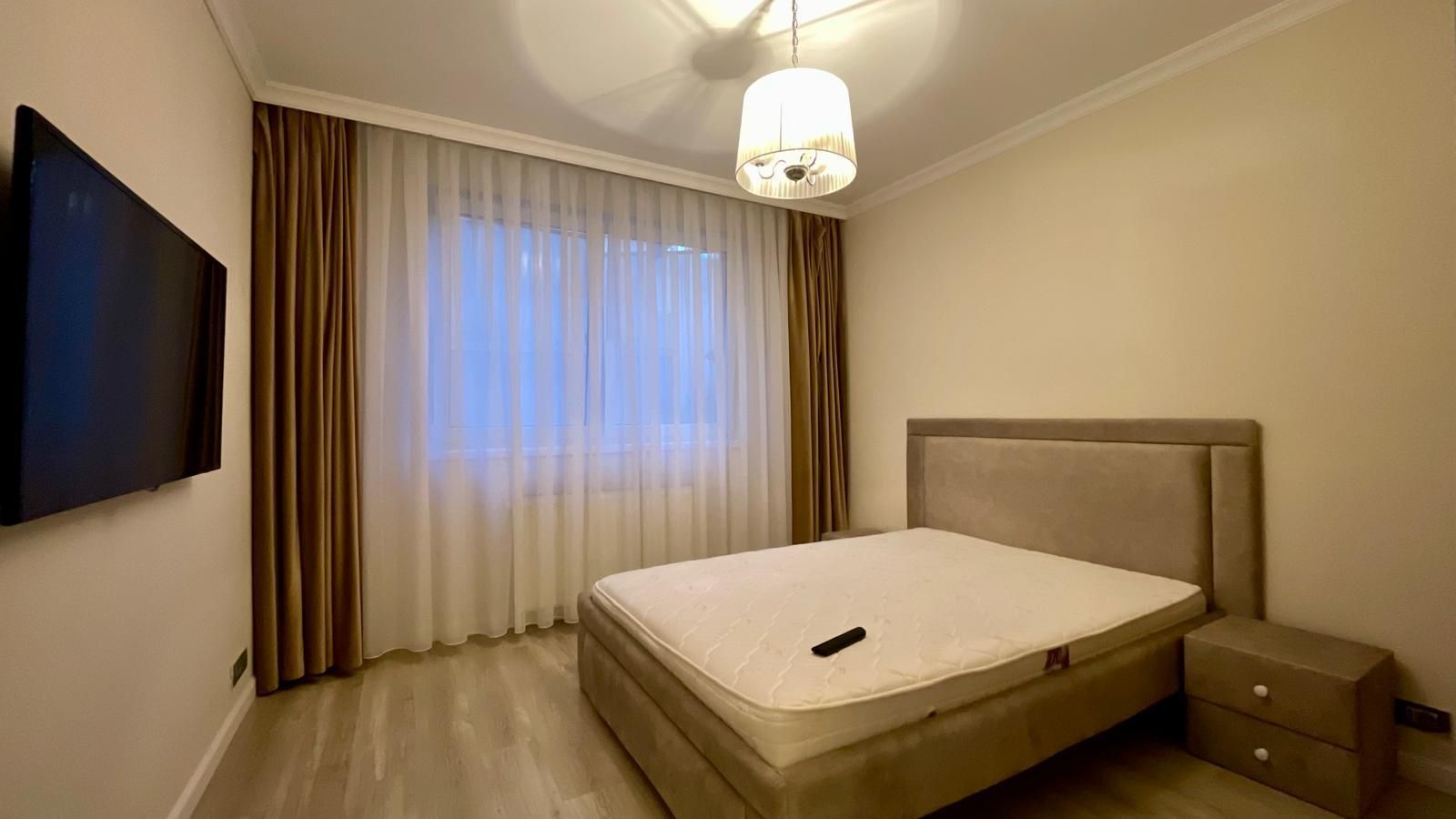 APARTAMENT DE INCHIRIAT 3 CAMERE  ULTRACENTRAL - Poză 2