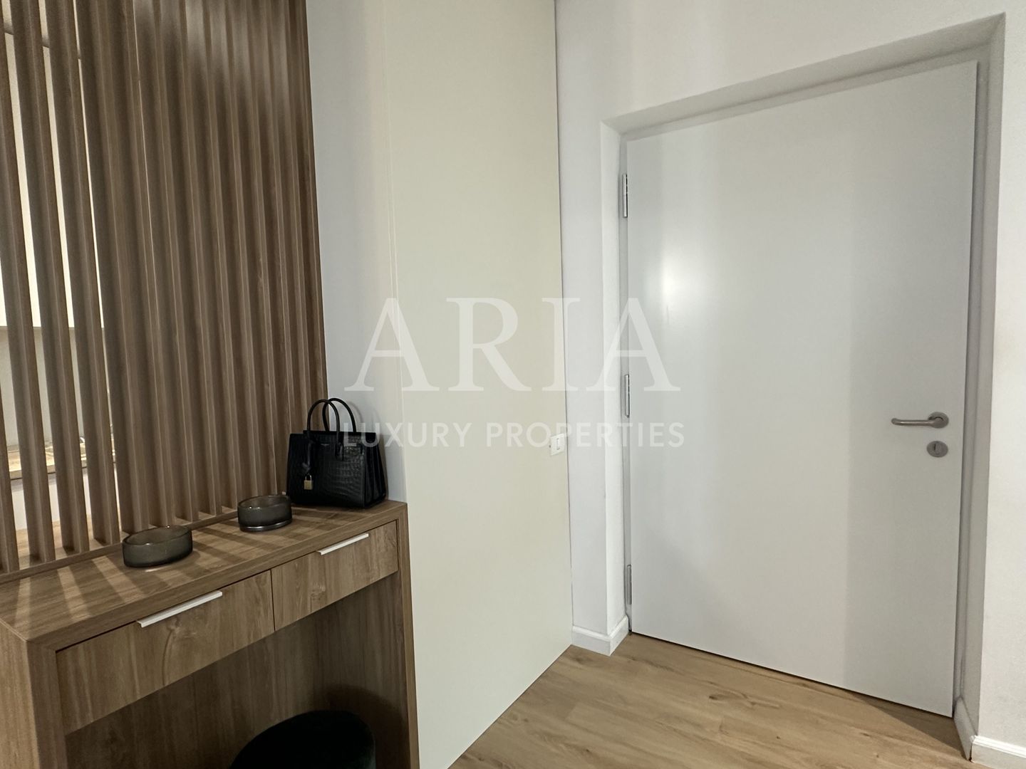 AMERICAN VILLAGE - MODERN VILLA - 5 ROOMS - FULLY FURNISHED - GATED COMMUNITY - Poză 6