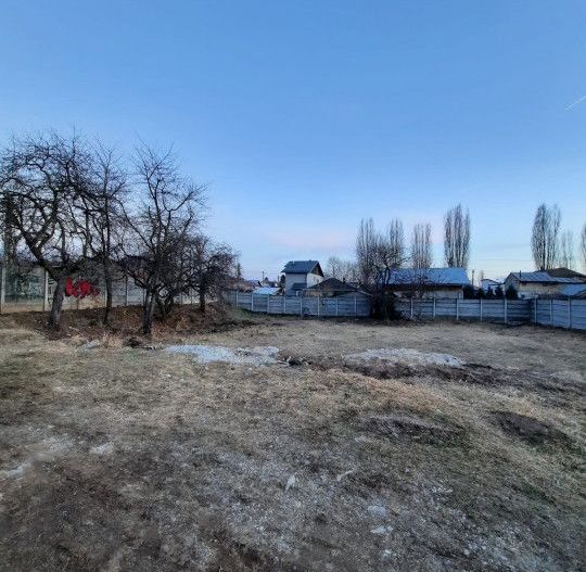 Teren 600 m2, zona centrala, Campina, Prahova - Poză 1