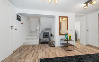 Casă premium 3 dormitoare + birou, garaj încălzit, acceptă animale - Poză 16