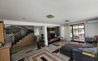 Casă cu piscină și garaj, teren 775 mp – Valea Borcutului - Poză 2