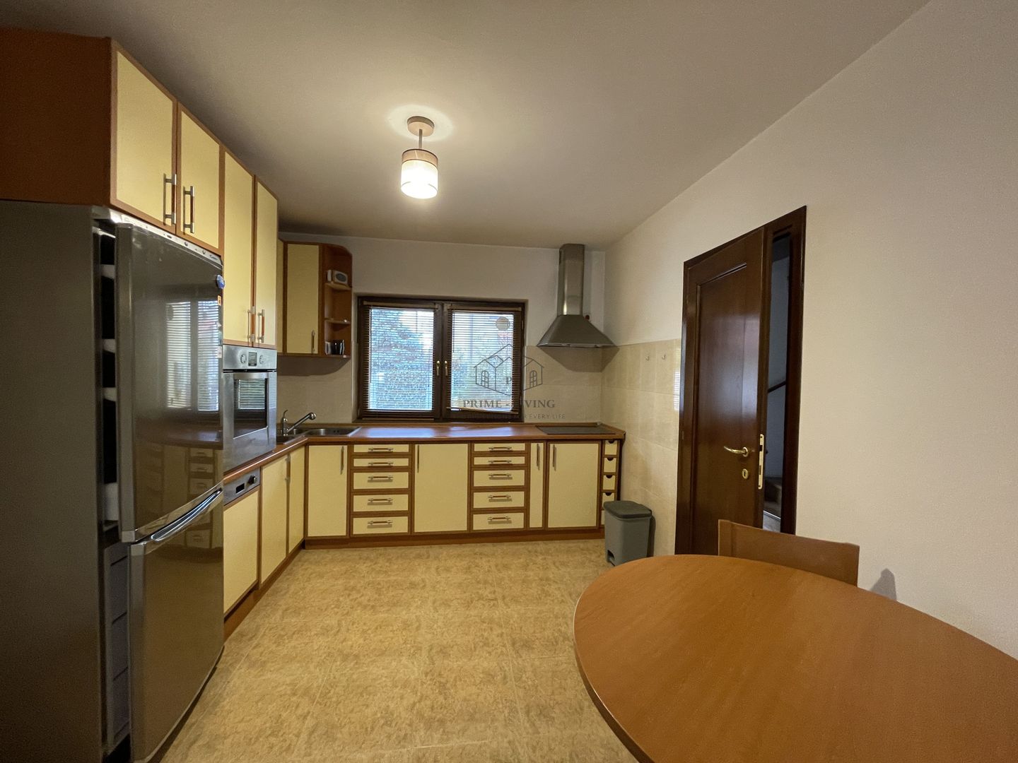 VILA CU 5 CAMERE LA INCHIRIERE LANGA BRITISH SCHOOL - Poză 2