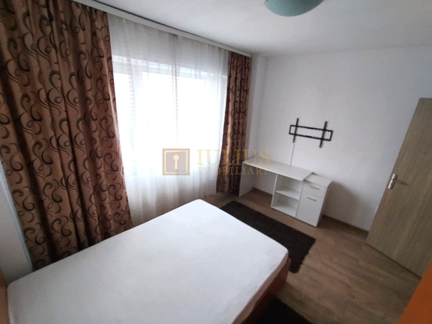 Apartament 3 camere – central, aproape de Iulius Mall - Poză 9