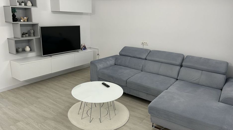 Casa insiruita, 3 camere, terasa, curte, mobilata, utilata, Sebes - Poză 1