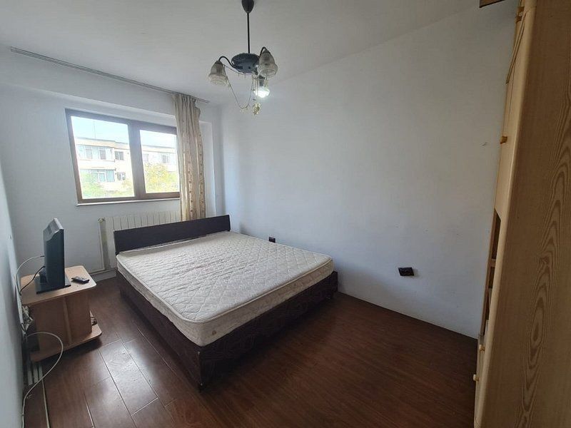 Apartament cu 2 camere, mobilat si utilat, etaj intermediar- Micro 20 - Poză 3