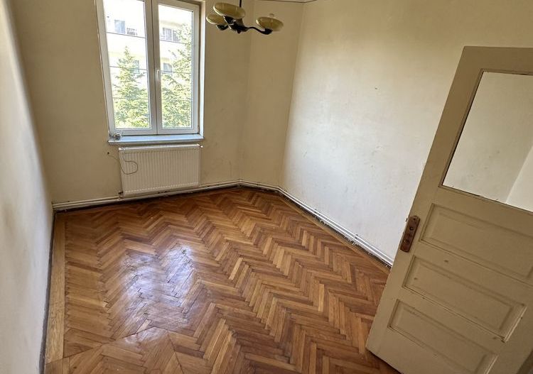 Proprietar vand apartament decomandat Unirii 5 camere - Poză 1