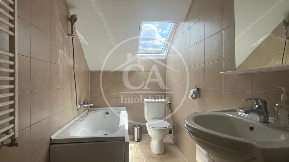 Casă de închiriat cu 3 camere in zona Centrală, Oradea - Poză 12
