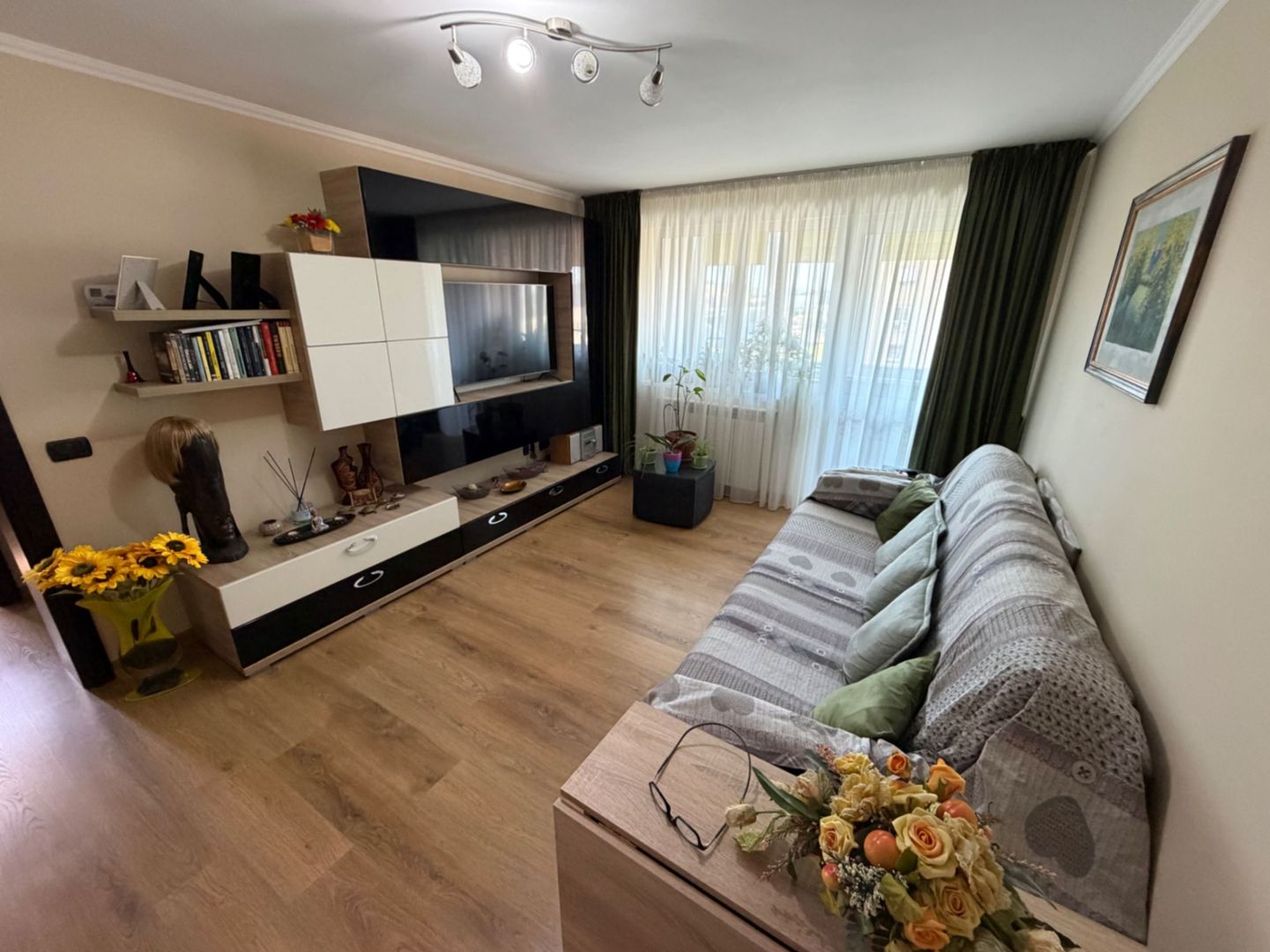 Apartament 2 camere, etaj 3 - Cugir - Poză 2