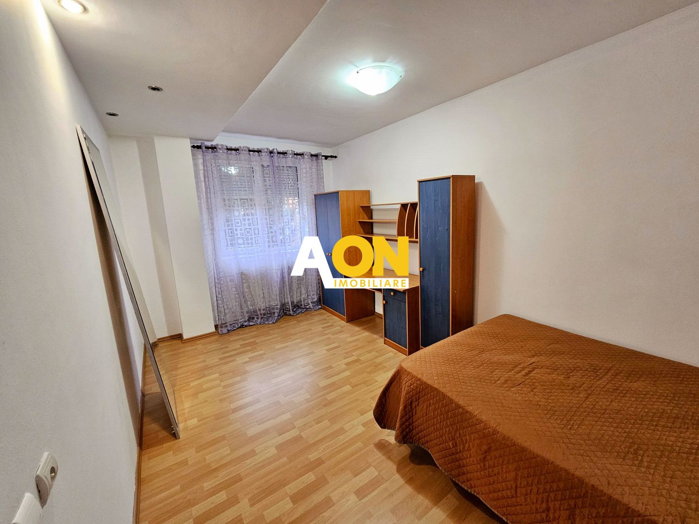 Apartament 3 camere, mobilat, utilat, 84 mp utili + garaj, Tolstoi - Poză 11