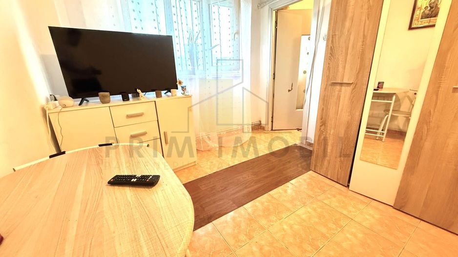 Garsoniera,  etaj intermediar, centrala, aer conditionat - Zimbru - Poză 3