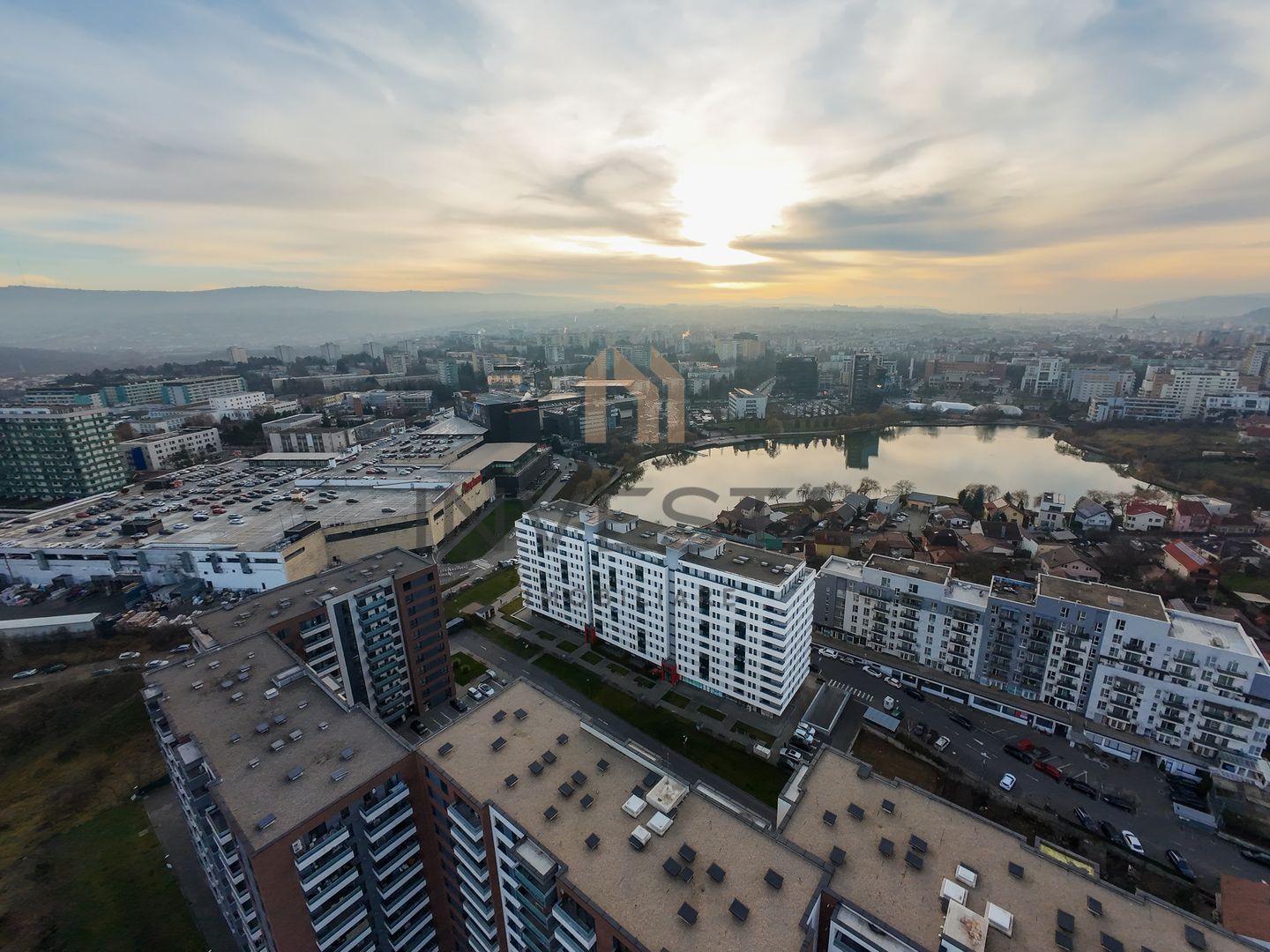 Apartament cu 2 camere si parcare de inchiriat in Park Lake Residence! - Poză 10