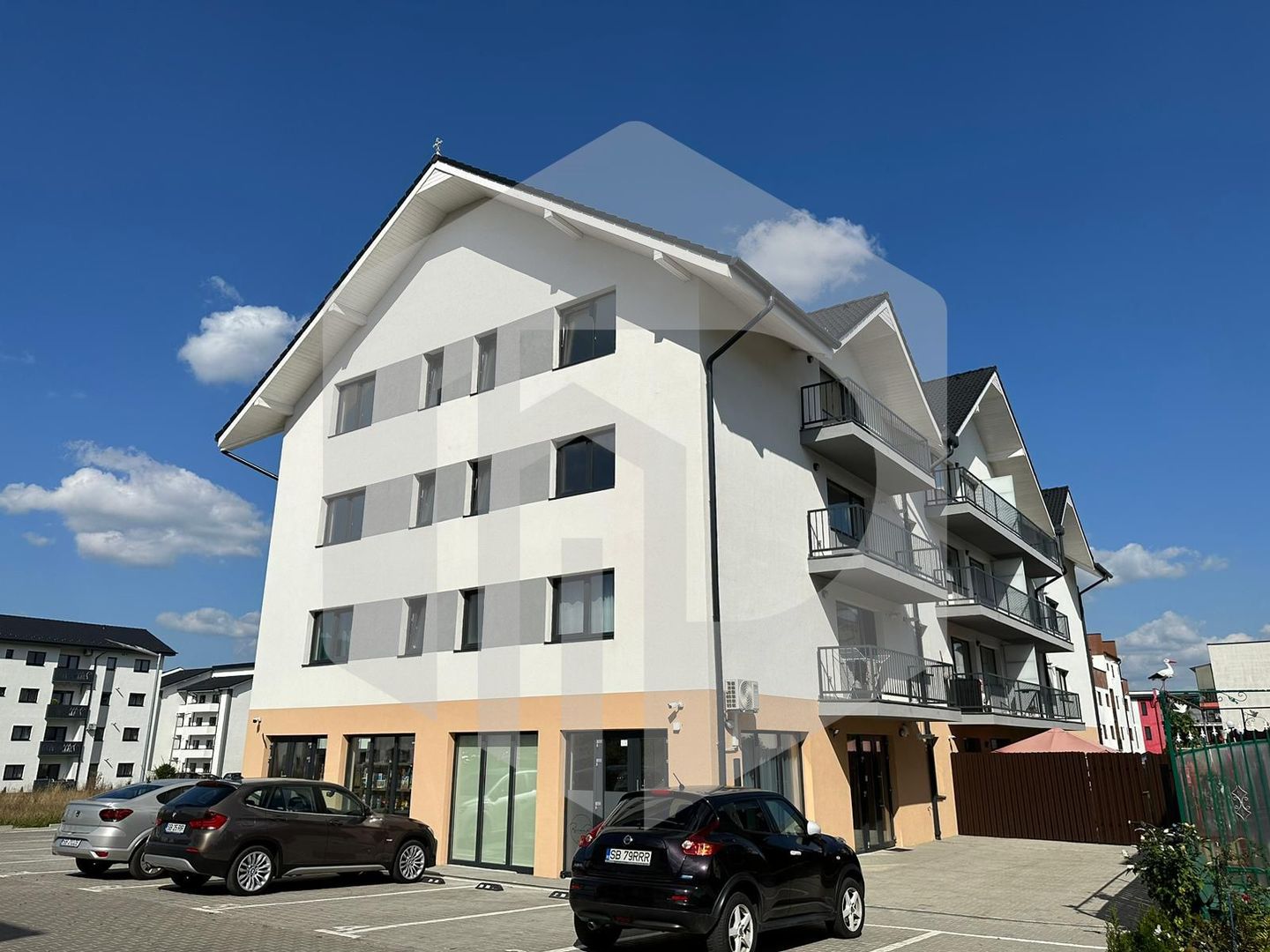 Apartament 3 camere - Etaj 2 - Lift - Intabulat - Arhitectilor - Poză 2