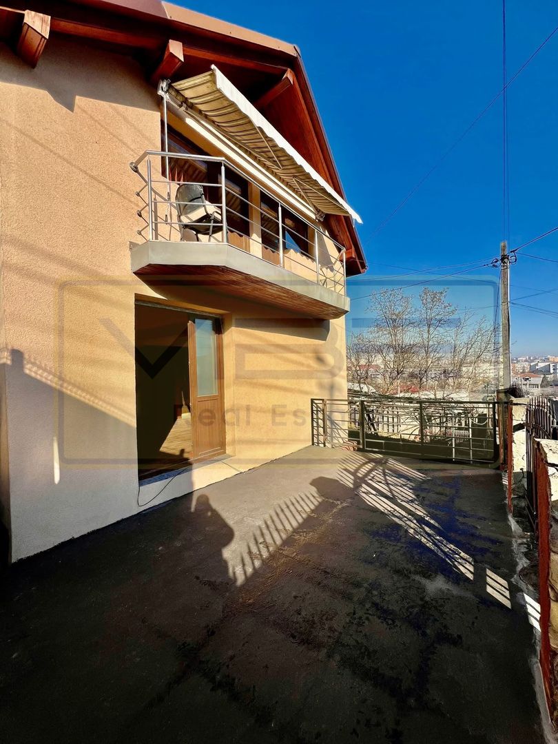 Casa zona Galata pentru Locuinta/Spatiu comercial/Medical - Poză 2