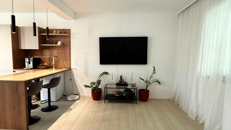 Piscină | Mobilată complet | Panouri solare | 3 băi și terasă închisă - Poză 9