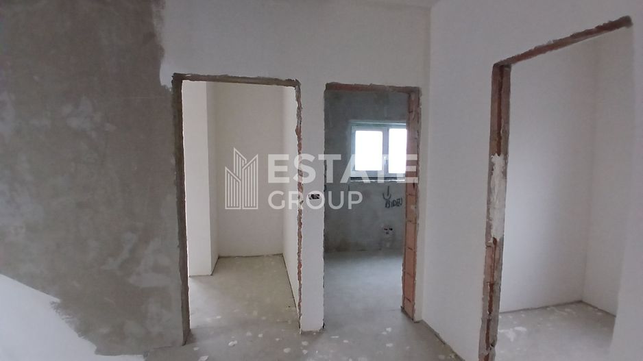 Duplex cu 5 camere despartit prin camera tehnica in Dumbravita - Poză 6