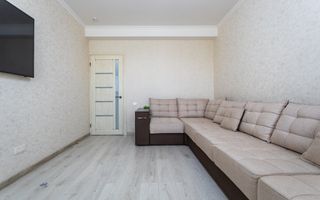 Vânzare, apartament, 3 camere, str. Ginta Latină, sectorul Ciocana - Poză 2