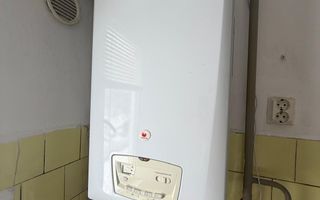 Vanzare apartament cu 4 camere in Micro 39b( k-uri), etaj 1, - Poză 9