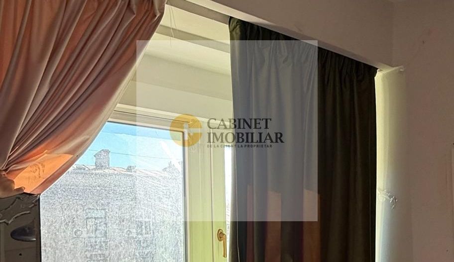 Garsoniera  | Vedere catre bulevard  |  Kogalniceanu - Cismigiu - Poză 4
