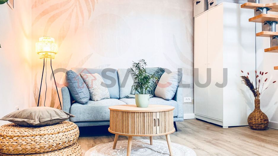 Ultracentral - apartament la cheie renovat - Poză 1