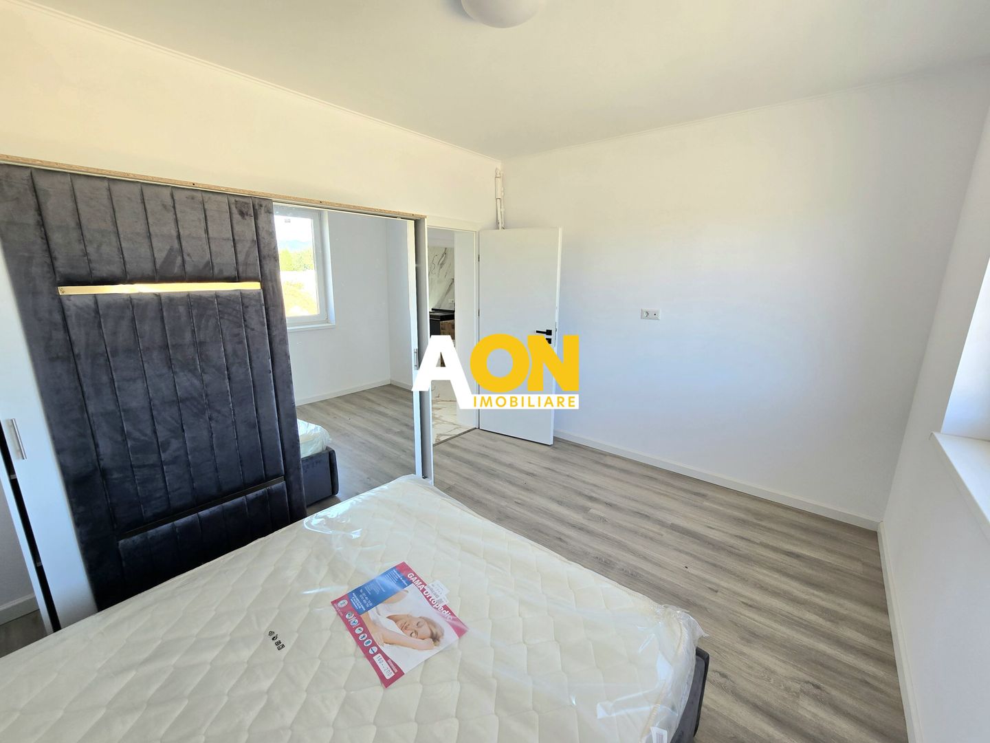Casă Individuală de Închiriat, 4 Camere, Prima Închiriere, Ampoi 3 - Poză 6