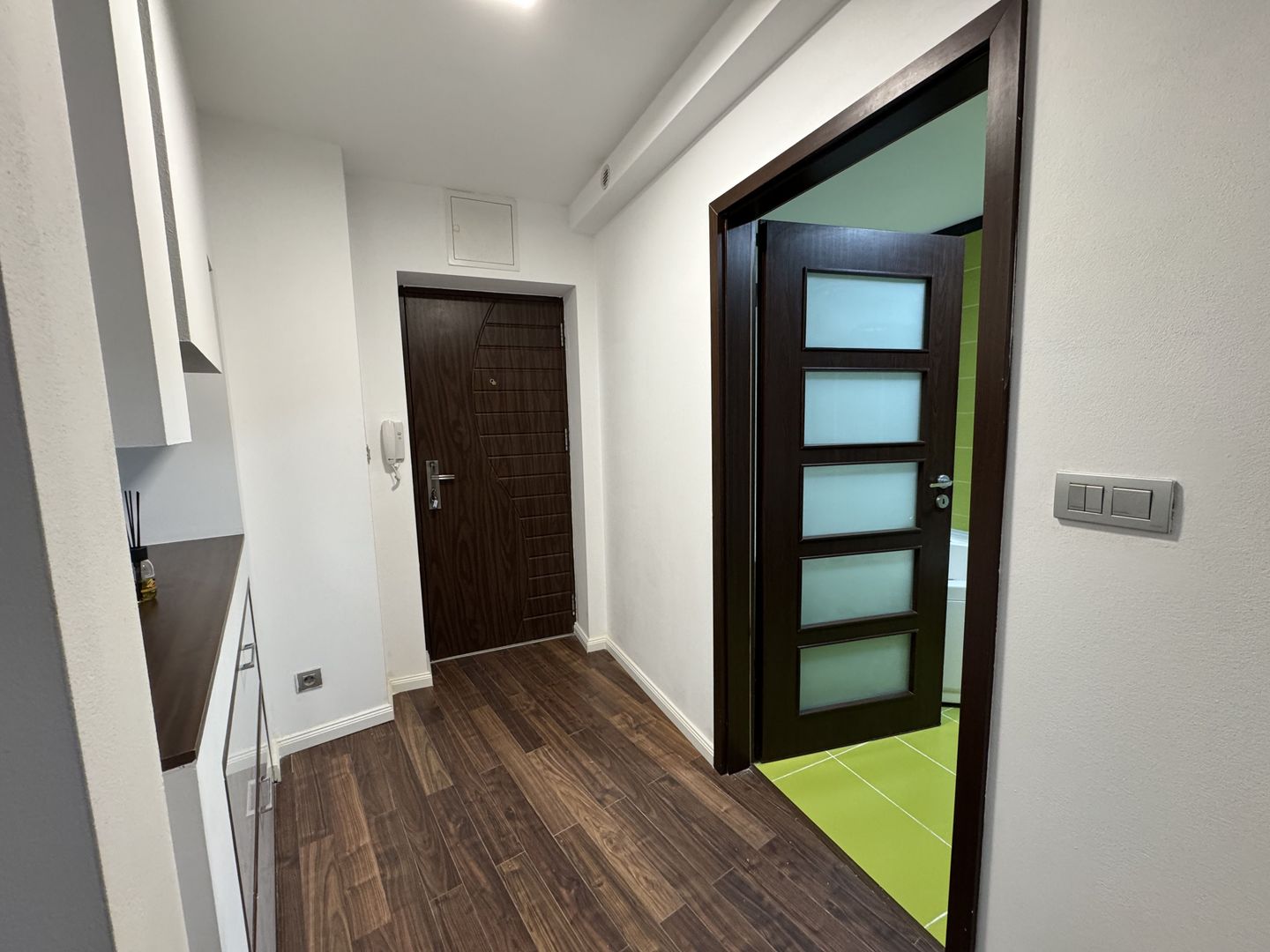 Super apartament in blocul turn de la OMV - Poză 12