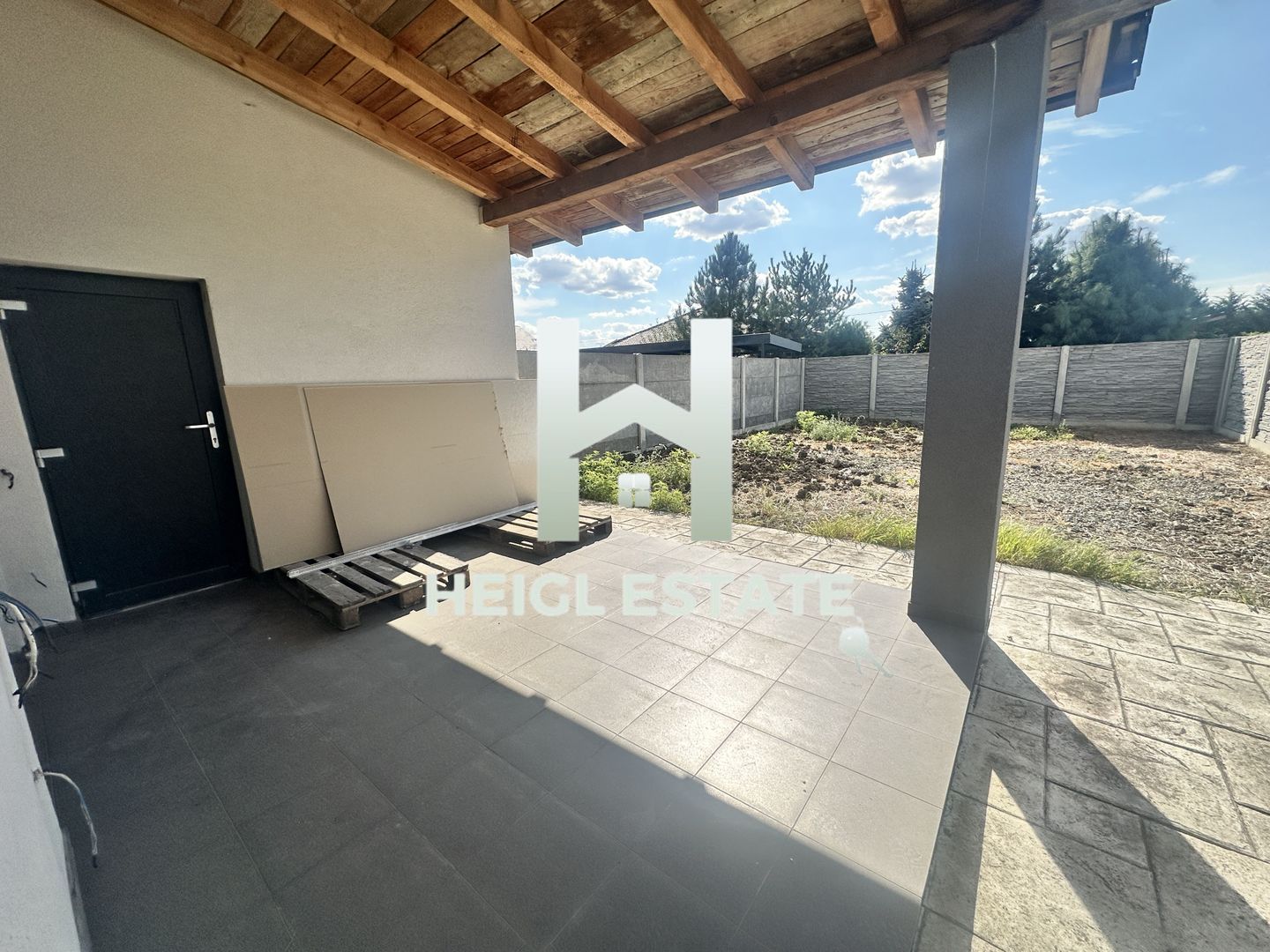 HEIGL ESTATE vă propune spre vânzare casa premium în Bucovat P+E+M - Poză 10