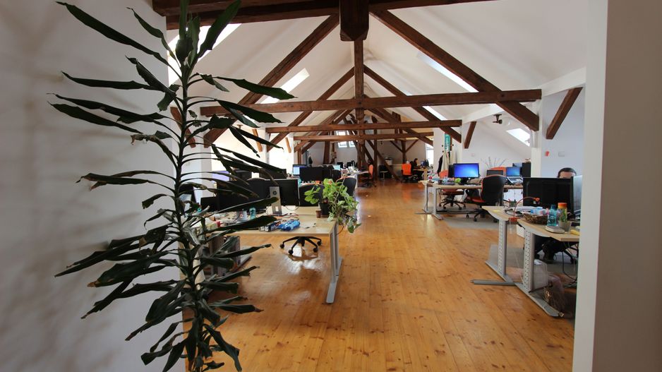 Spațiu birouri 282mp -Ultracentral- 3000 euro/luna+TVA - Poză 19