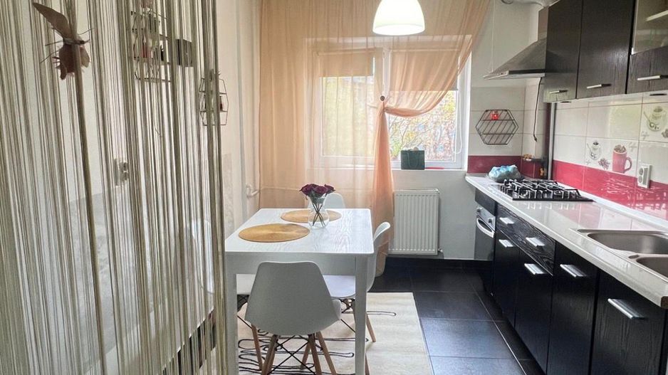 AP. 2 CAMERE - SALAJ, BLOC REABILITAT, MOBILAT/UTILAT MODERN - Poză 5