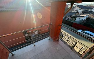 Casa cu 6 camere, 290mp, capacitate 14 persoane, Zona Cristesti - Poză 16