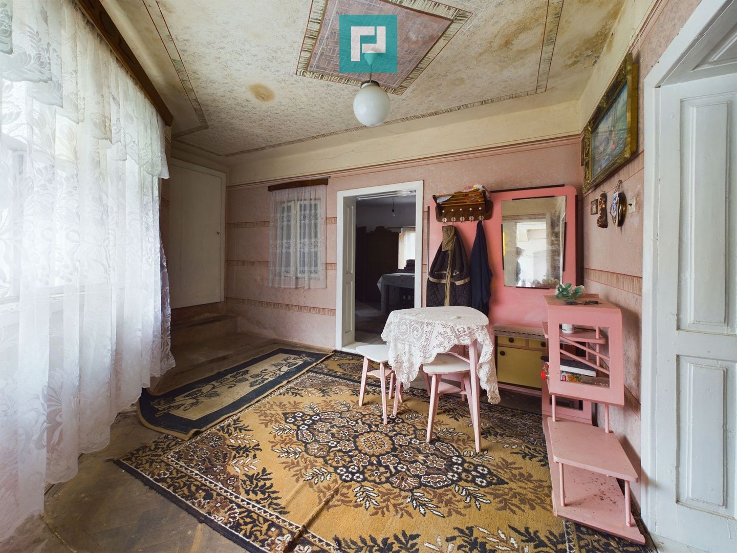 Casă impresionantă, cu anexe în Dezna-Moneasa! - Poză 11