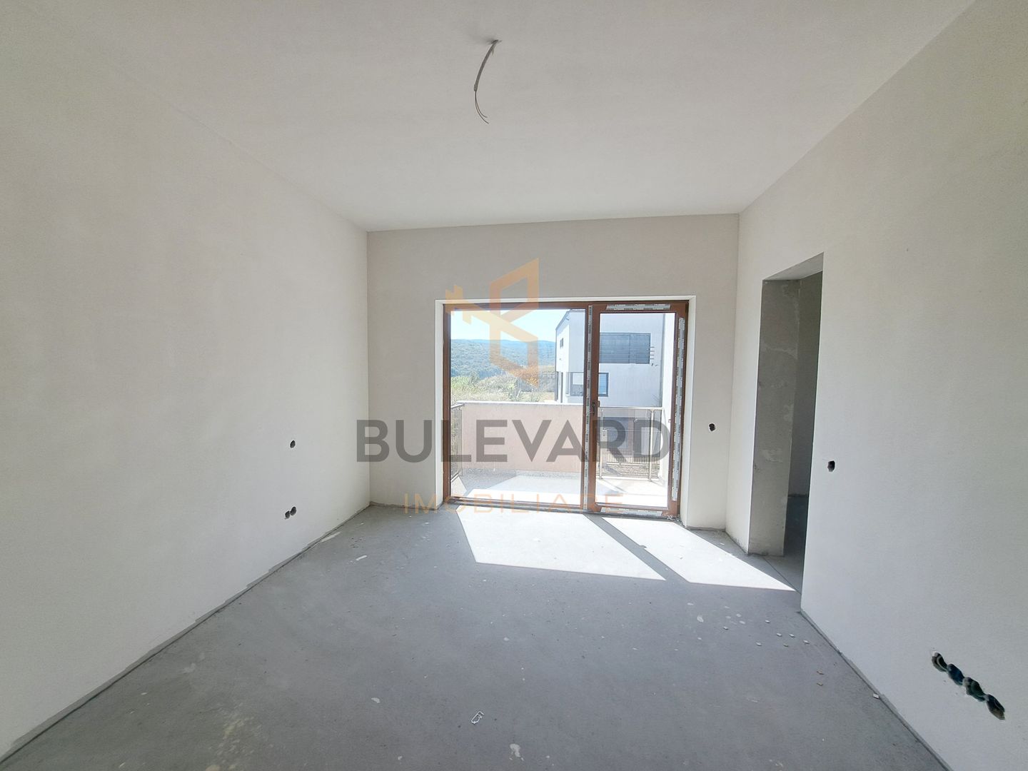 Casa tip duplex in zona Vivo Mall,  str Razoare Floresti - Poză 16
