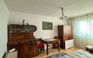 Apartament cu 3 camere, etaj intermediar, cartierul Astra - Poză 7