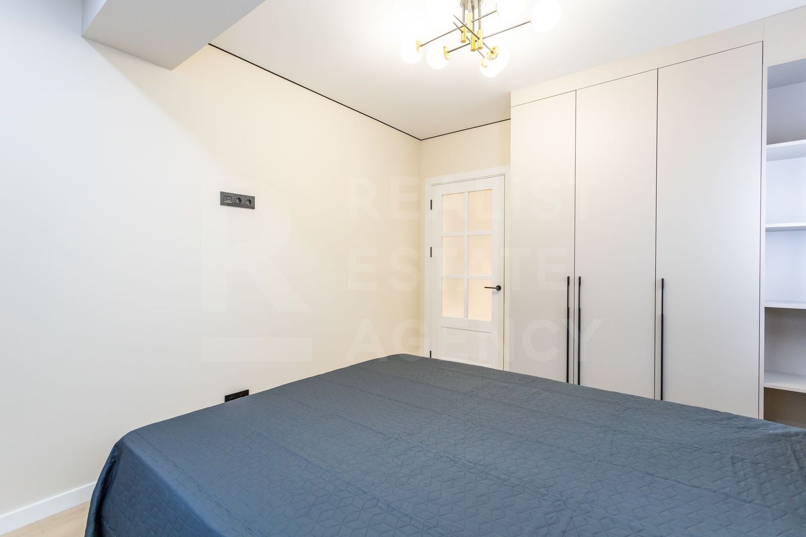 Vânzare, apartament, 2 camere+living, bul. Mircea cel Bătrân, Ciocana - Poză 16