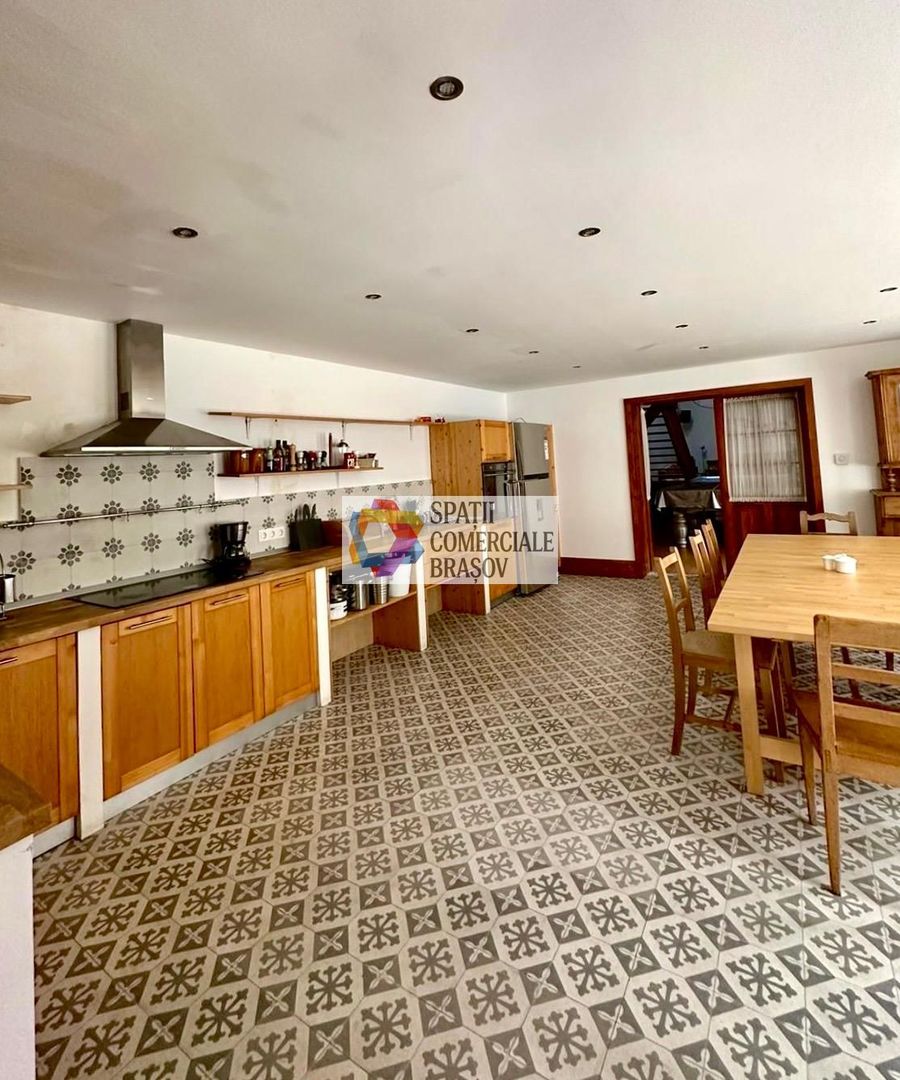Casa in Cristian - 582 mp - Poză 17