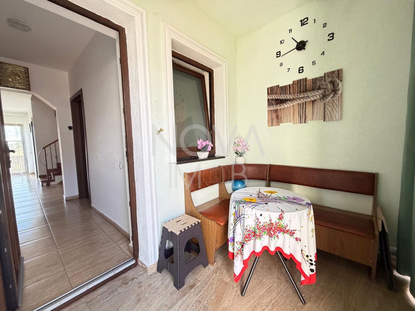 Casa tip duplex - mobilata si utilata - Poză 4