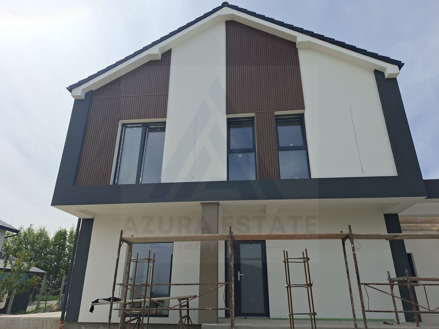 Casa individuala executie premium 129 mp utili teren 365 mp Cisnadie - Poză 1