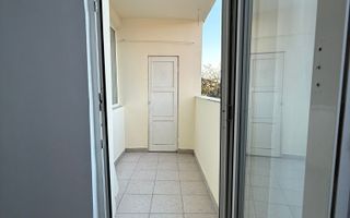 Apartament cu 3 camere – Zona Rogerius, Oradea - Poză 7