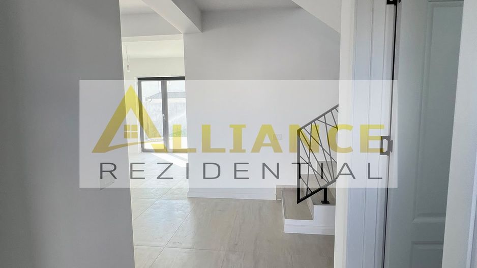 VILA INDIVIDUALA MODERNA SEMIMOBILATA -4 CAMERE-TEREN 375 MP - Poză 23