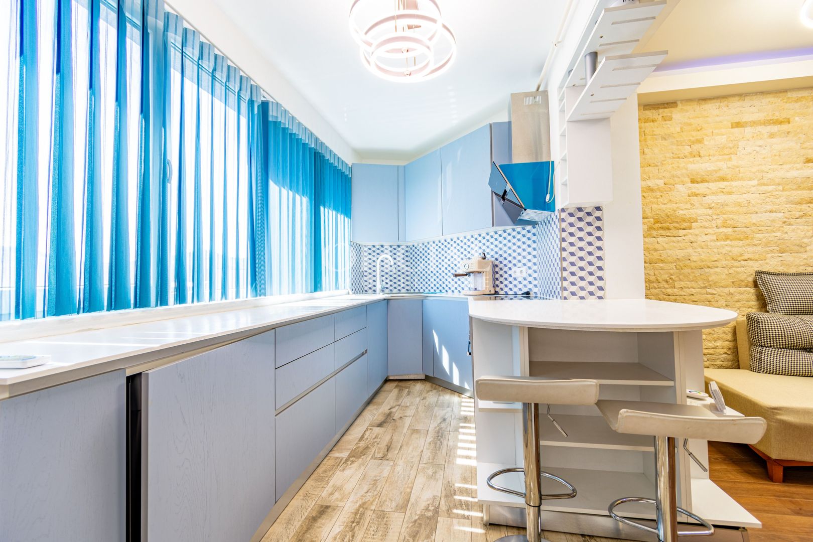 Apartament 2 Camere | Garaj | Zona VIVO BMW | Floresti - Poză 3