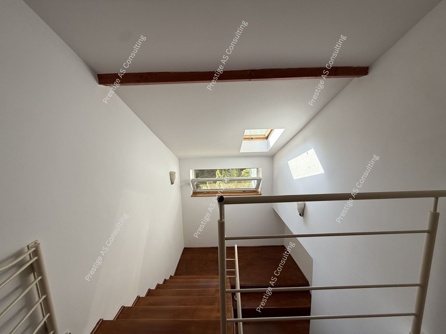 Proprietate versatila | 271 mp utili | renovata complet – Elisabetin, Porumbescu - Poză 24